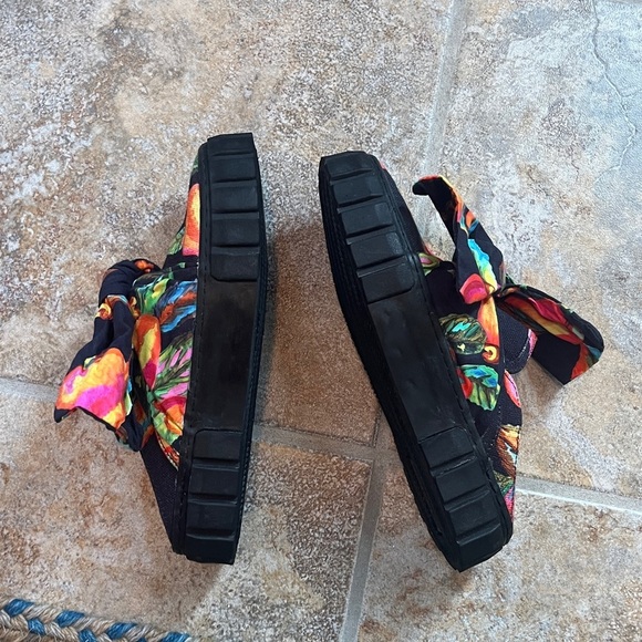 Farm Rio Black Cashew Platform Mule Sneaker w/Bow Tropical Fruit Print 6.5 NWT - Picture 4 of 11